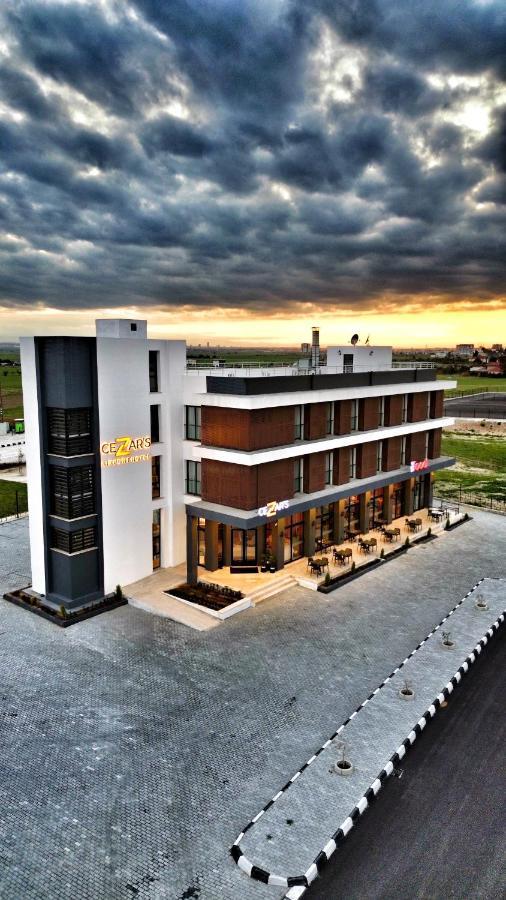 Cezar'S Airport Hotel Nicosia Exterior foto